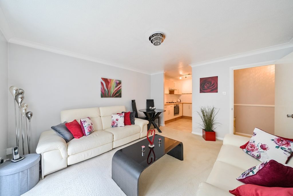 Property photo 2 of 8 1347875-4-68B6d4d...