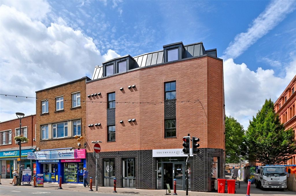 Property photo 2 of 6 Picture No. 08