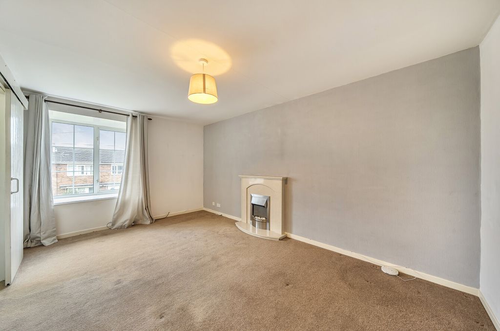 Property photo 2 of 21 1418541-12-69987E...