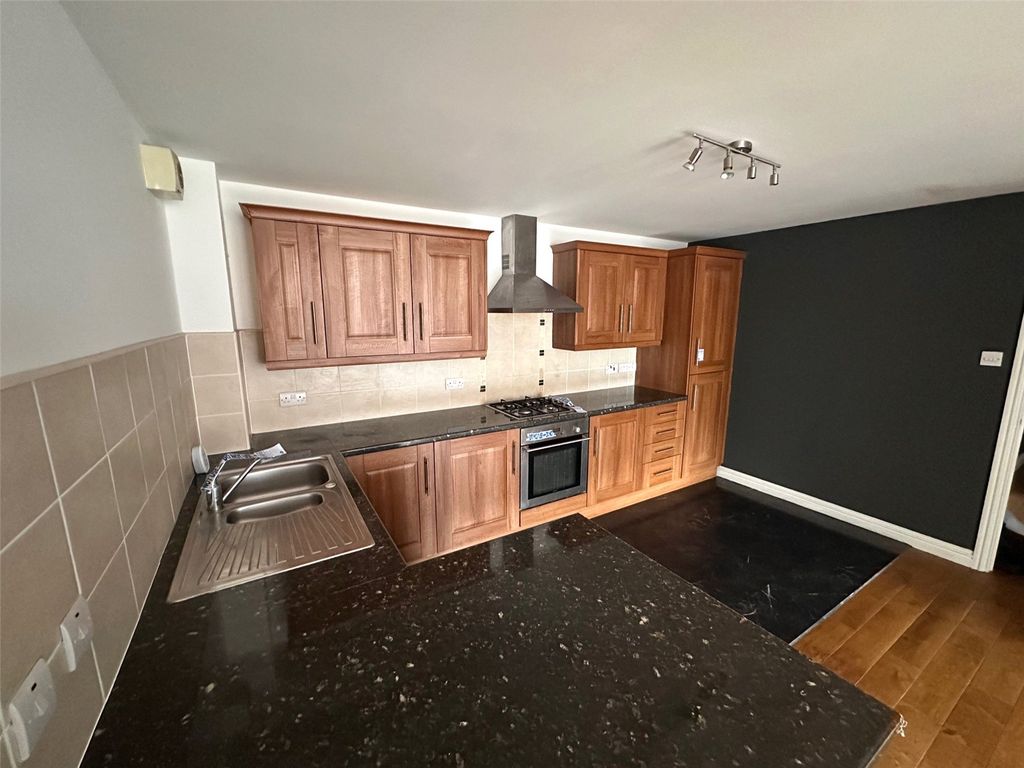 Property photo 3 of 12 Picture No. 04