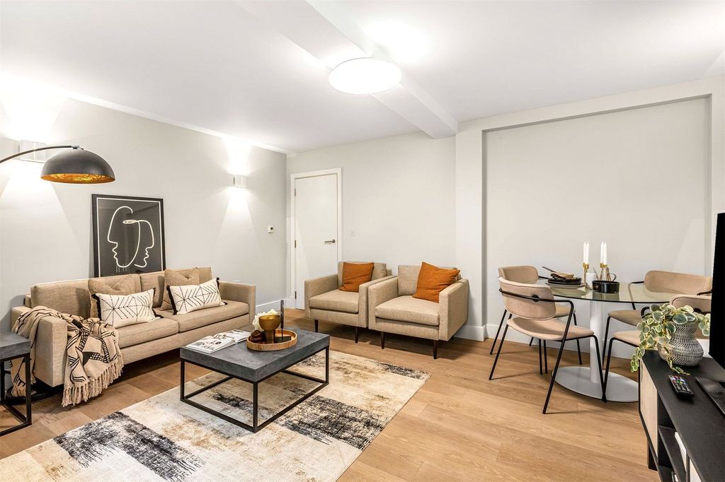 Property photo 2 of 13 Reception Room