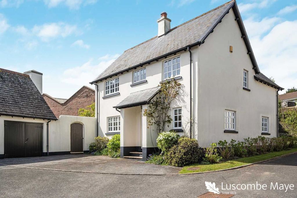 Property photo 1 of 26