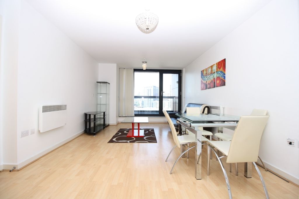 Property photo 2 of 8 Living Area