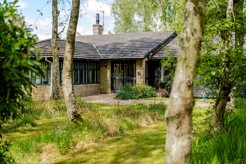 Property photo 1 of 39 Image