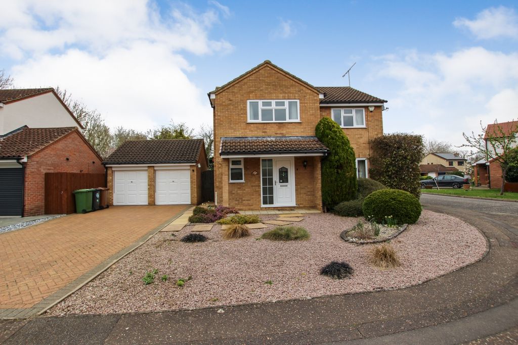 Property photo 1 of 16 Img_4751