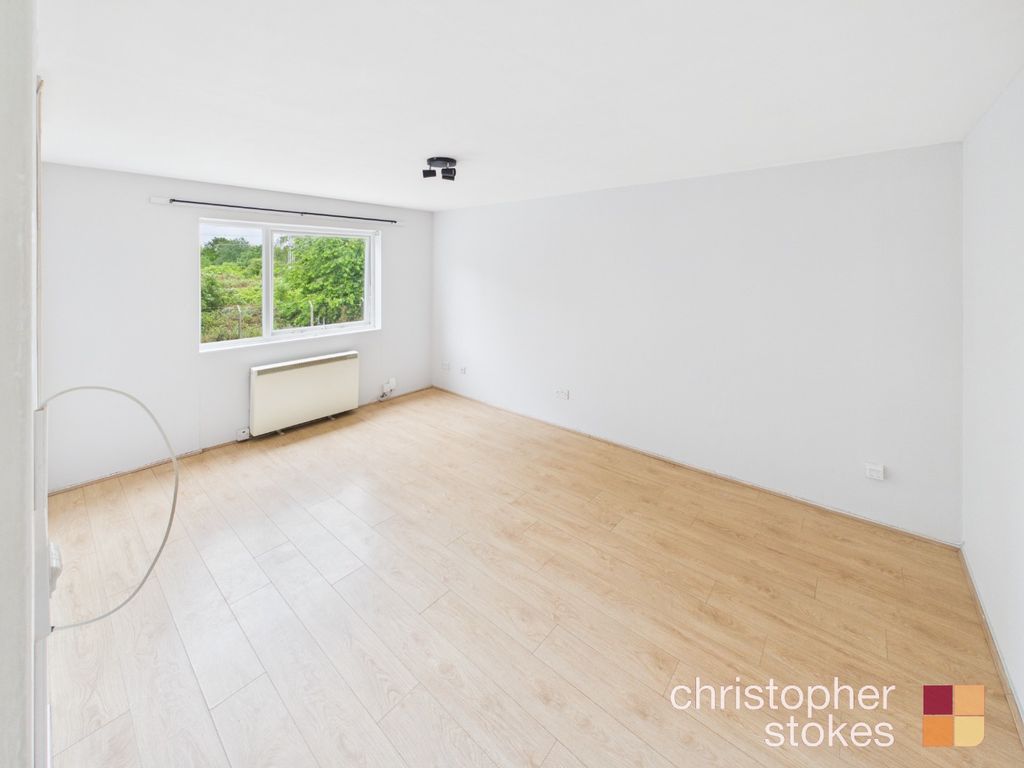 Property photo 2 of 9 5217792