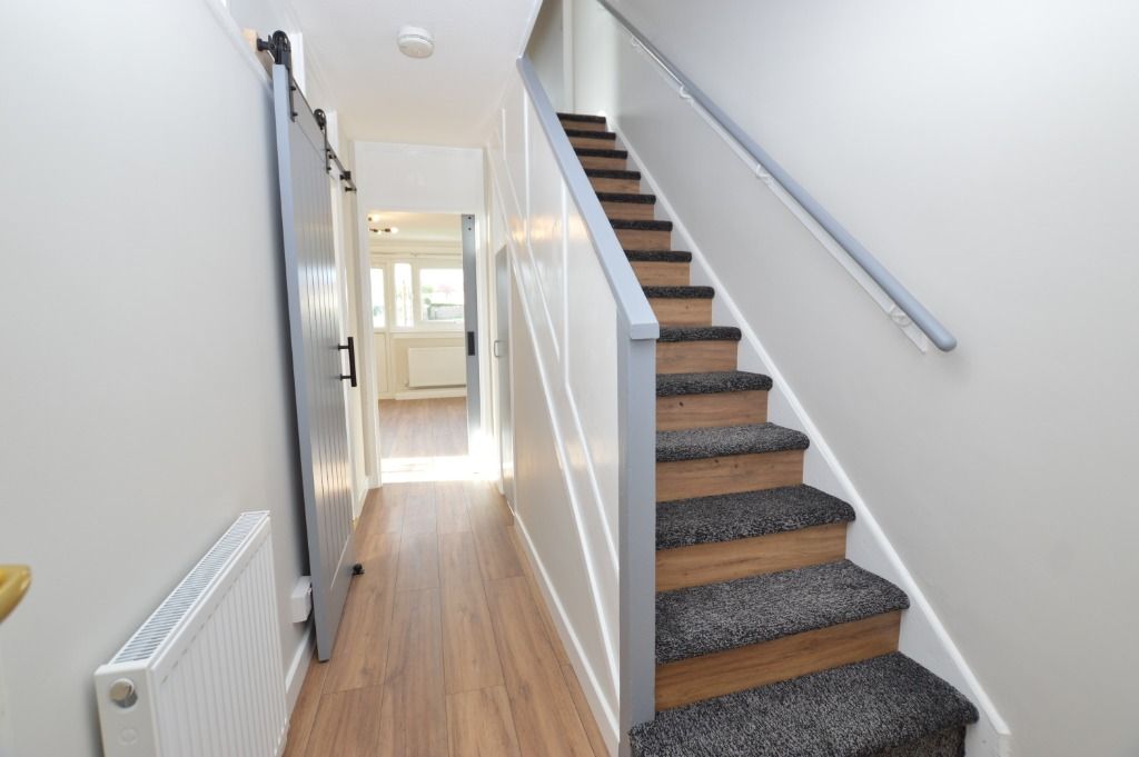 Property photo 2 of 12 Photo 2