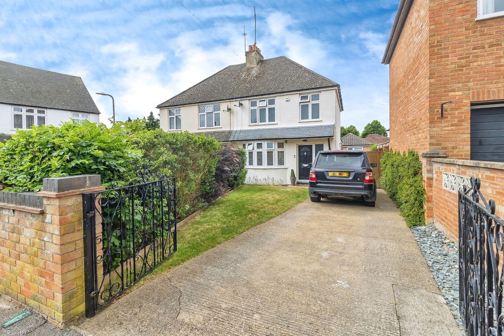 Property photo 1 of 26