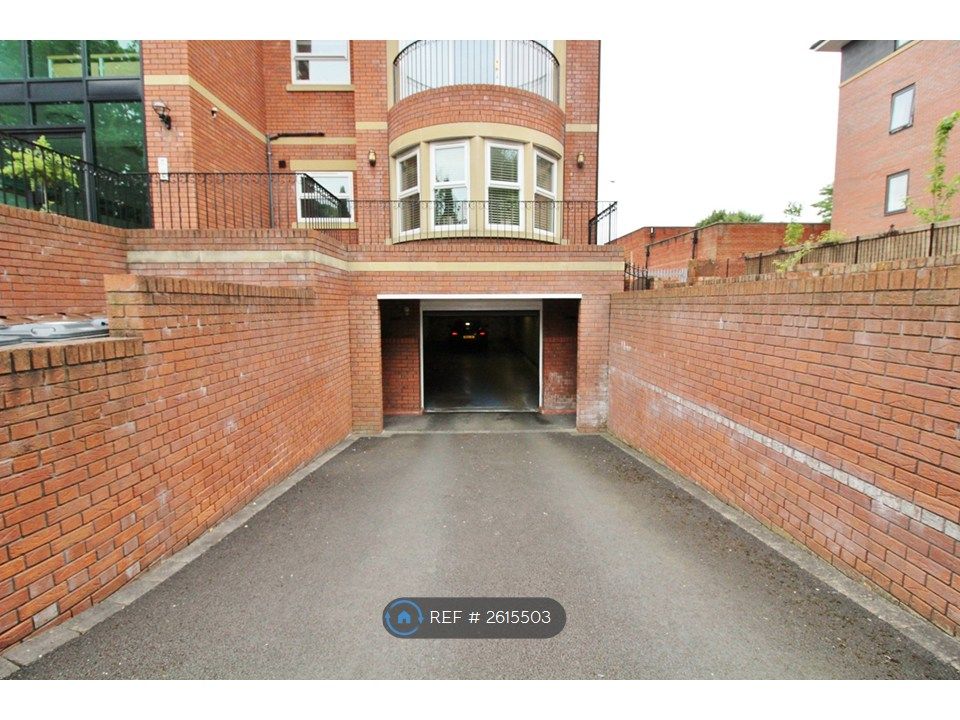 Property photo 2 of 26 Front Entrance For Car Park