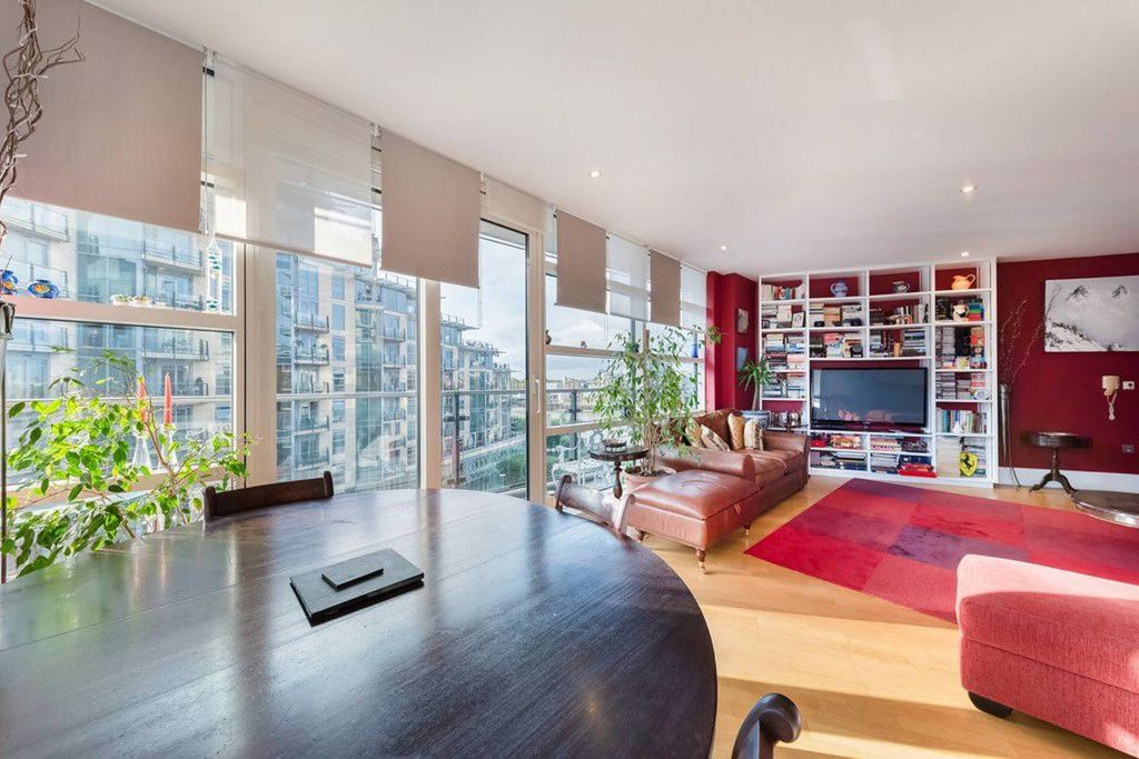 Property photo 1 of 16