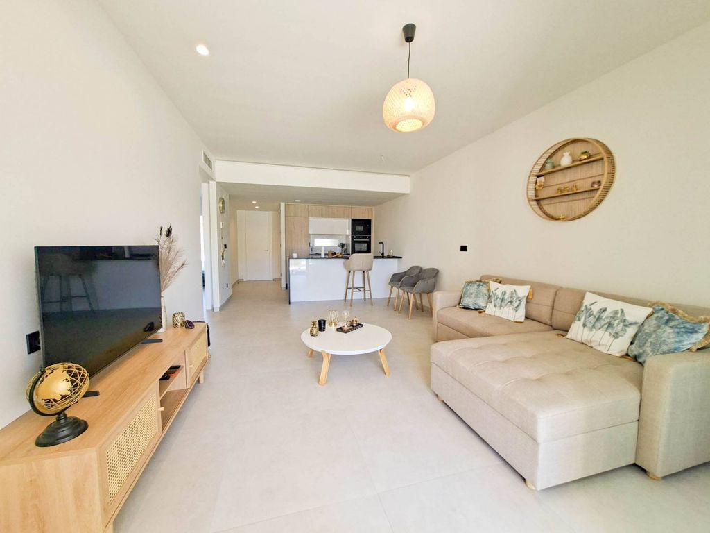 Property photo 2 of 48