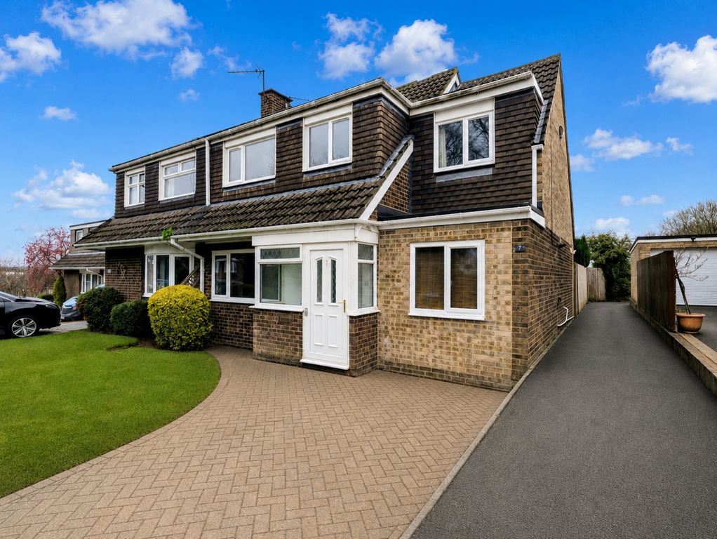 Property photo 1 of 15 7 Conifer 2