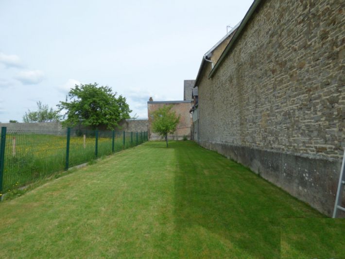 Property photo 2 of 12