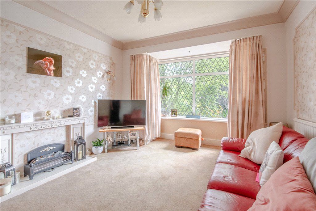Property photo 2 of 18 Altar Drive