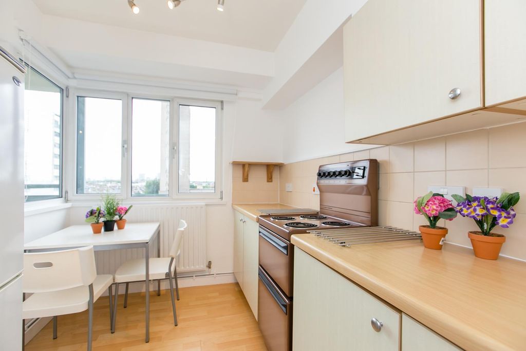 Property photo 2 of 7 Picture No.10