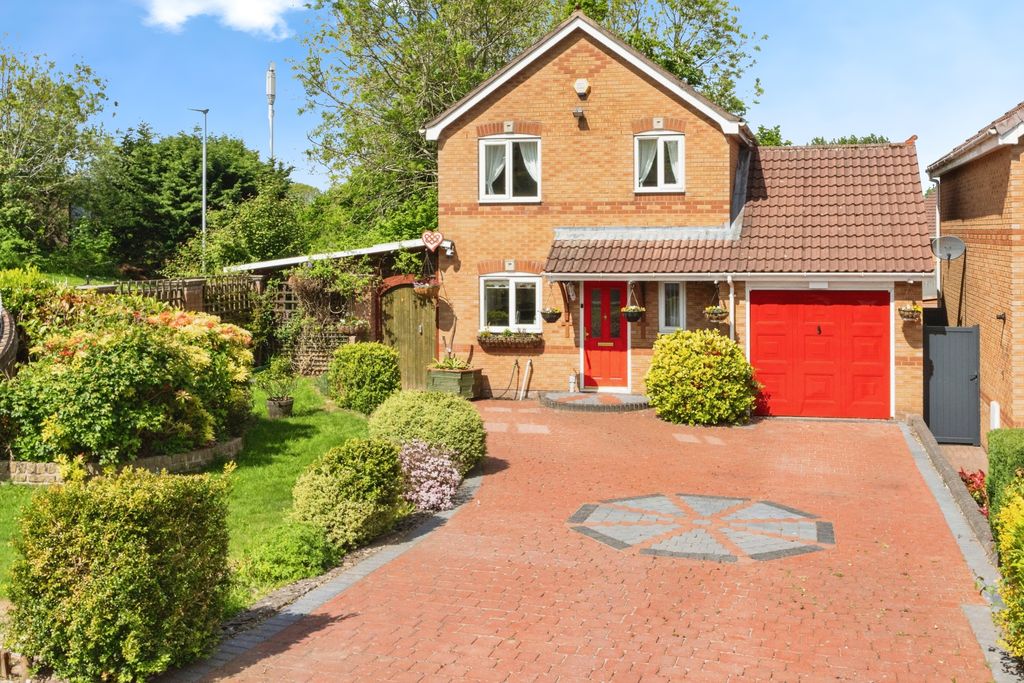 Property photo 1 of 15