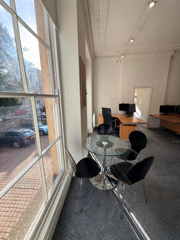 Property photo 3 of 8 Photo 9