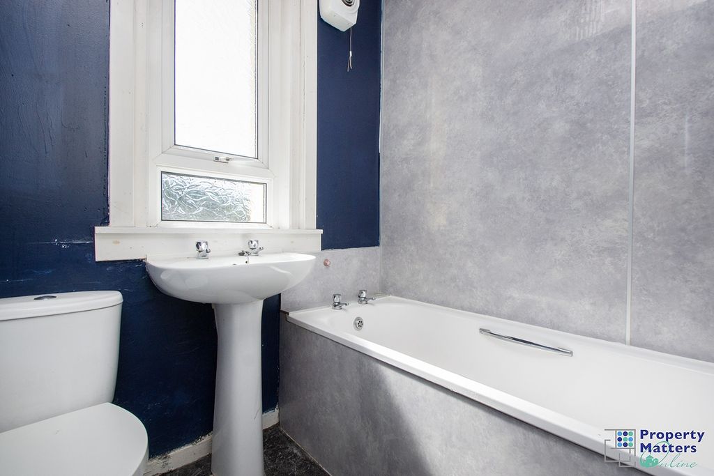 Additional image 10 of 2 bed flat for saleGreenhill Terrace, Knockentiber KA2