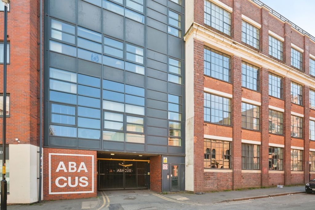 Property photo 1 of 16 Pbox-Img.Jpg