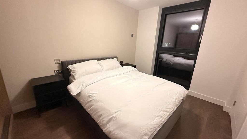 Property photo 1 of 9 Bedroom 3.Jpg