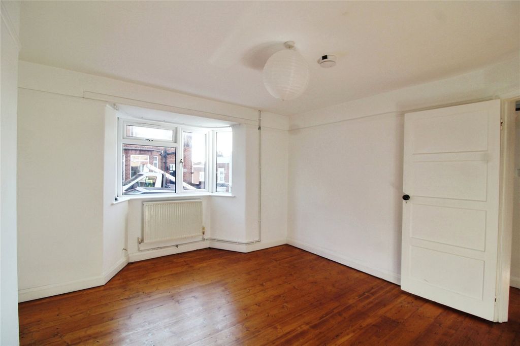 Property photo 3 of 16 Picture No. 13