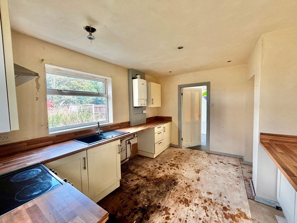 Property photo 3 of 10 Image 3