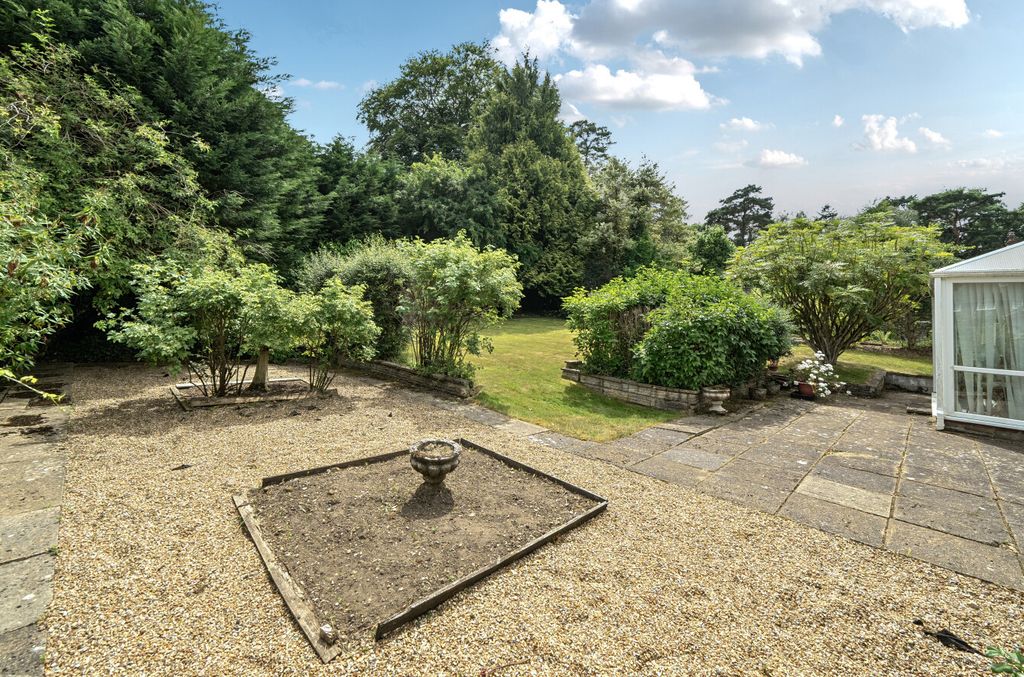 Property photo 3 of 19 1312612-7-685E97B...