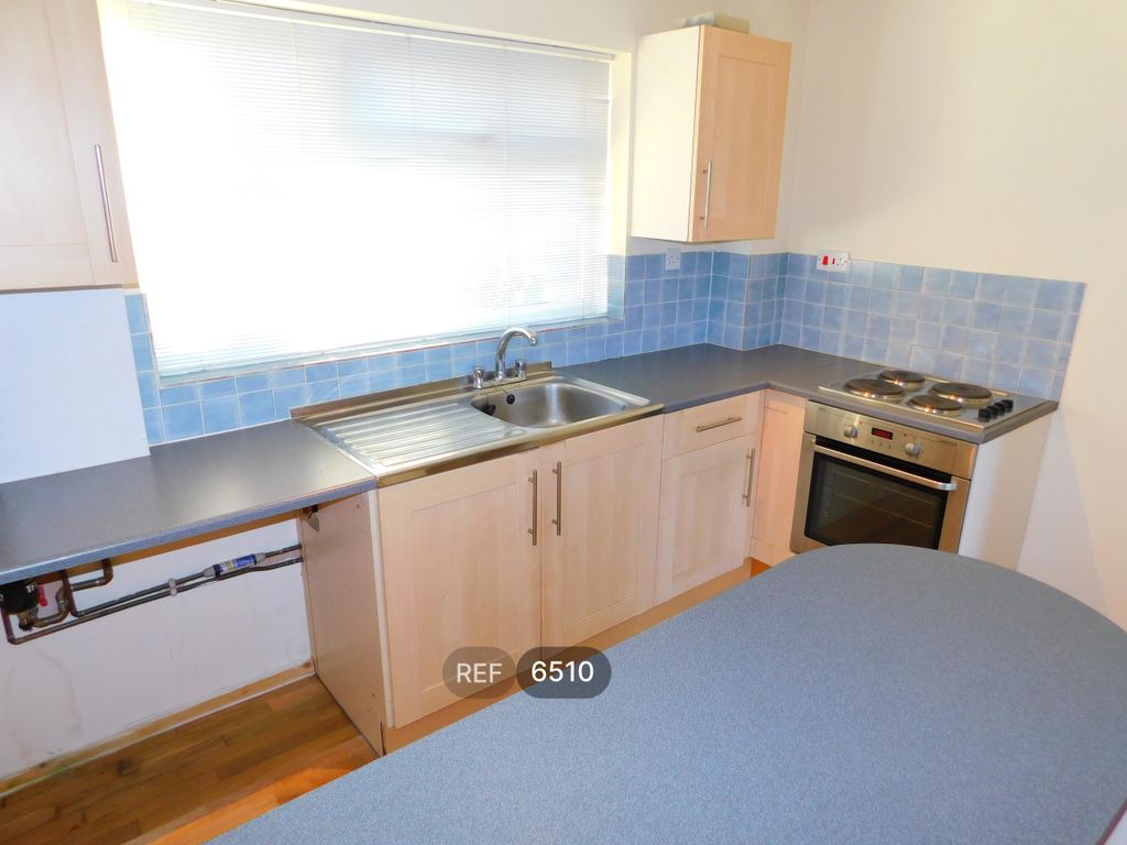 Property photo 2 of 13 Lounge / Diner