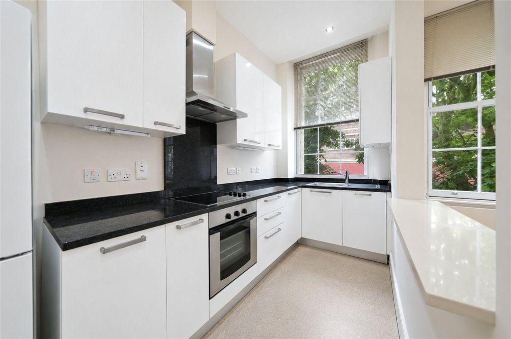 Property photo 3 of 17 Picture No. 36