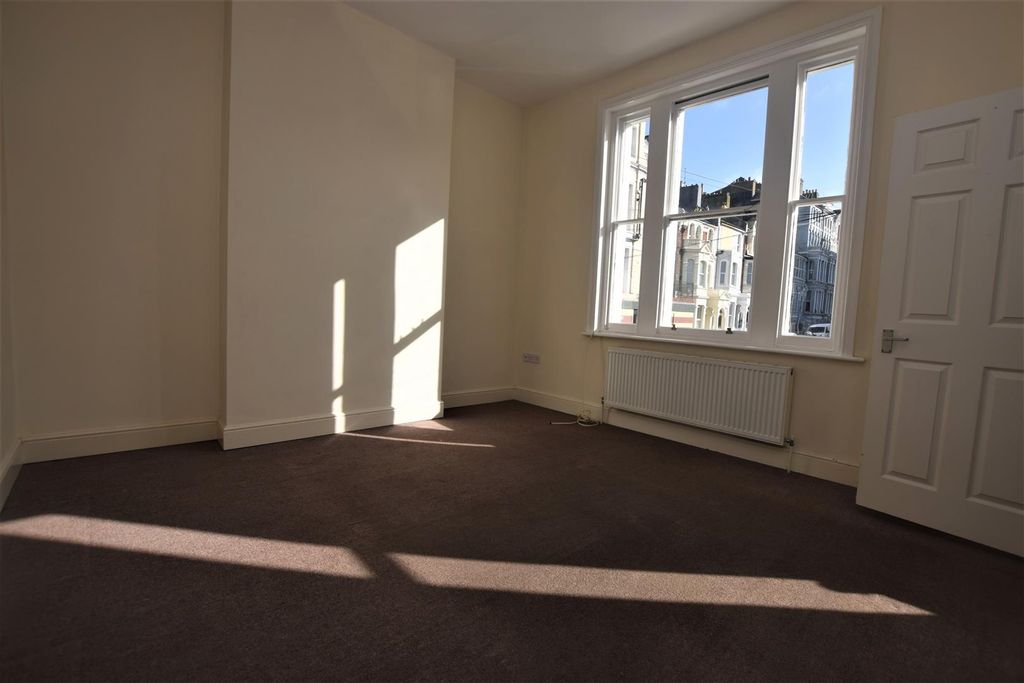 Property photo 2 of 8 Dsc_0820.Jpg