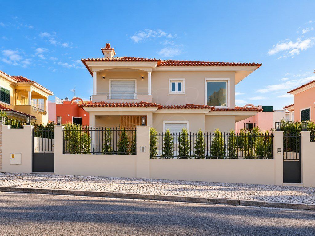 Property photo 3 of 55