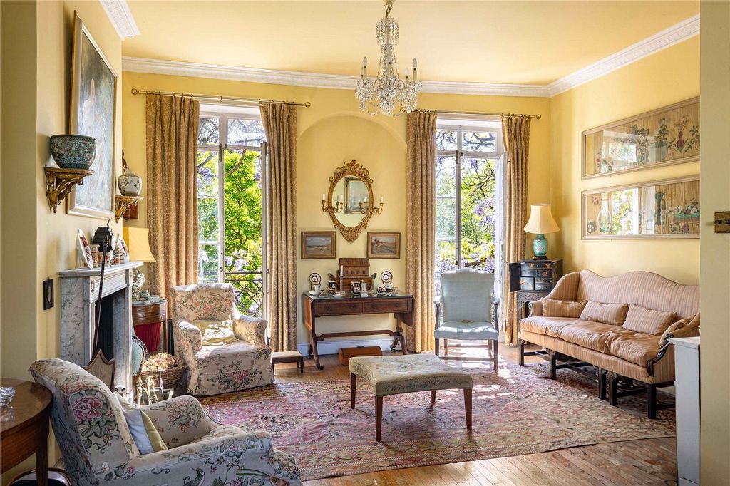 Property photo 3 of 10 Drawing Room