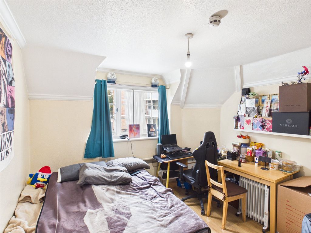 Property photo 2 of 6 Picture No. 14