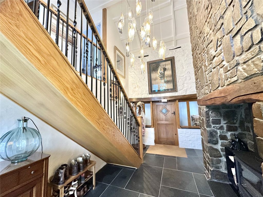 Property photo 2 of 40 Picture No. 47