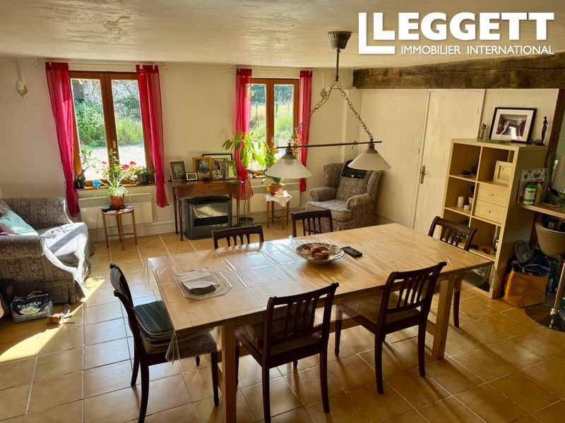 Property photo 3 of 10