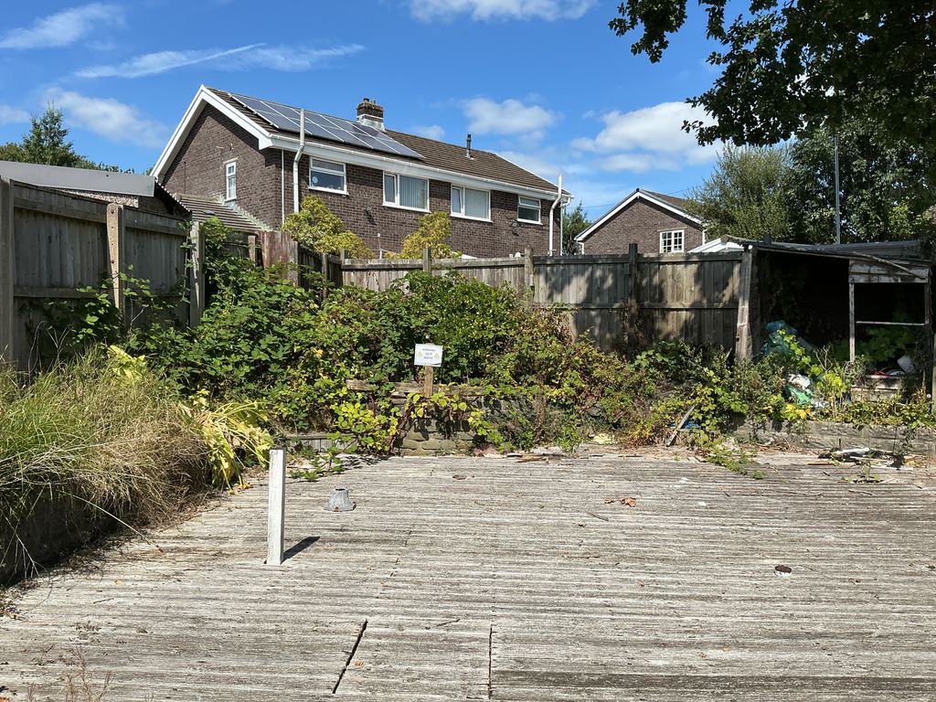 Property photo 3 of 3