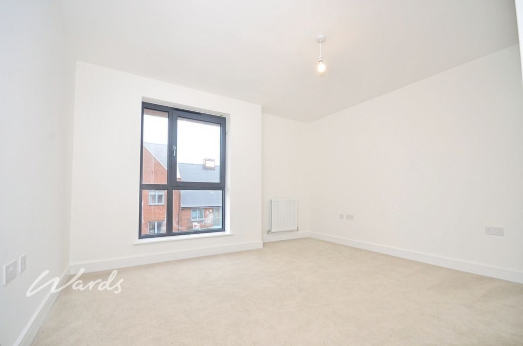 Property photo 3 of 11 Bedroom One