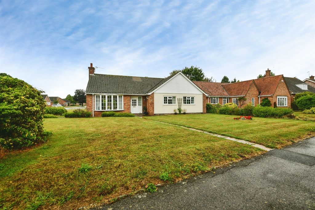 Property photo 1 of 22