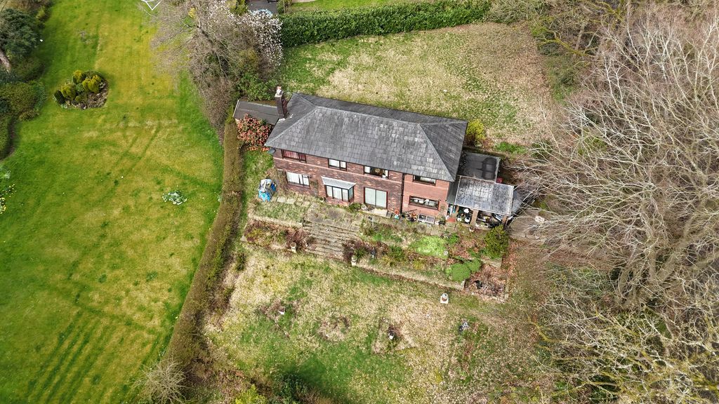 Property photo 1 of 27 External