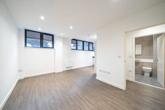 Property photo 1 of 14 Bedroom