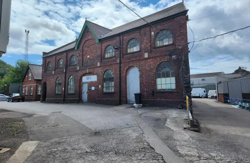 Property photo 1 of 1