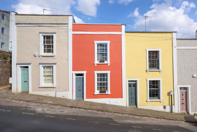 Property photo 1 of 10 External