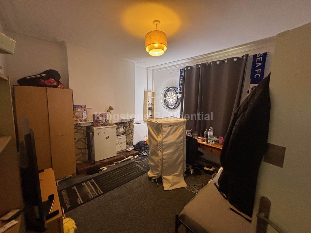 Property photo 3 of 15