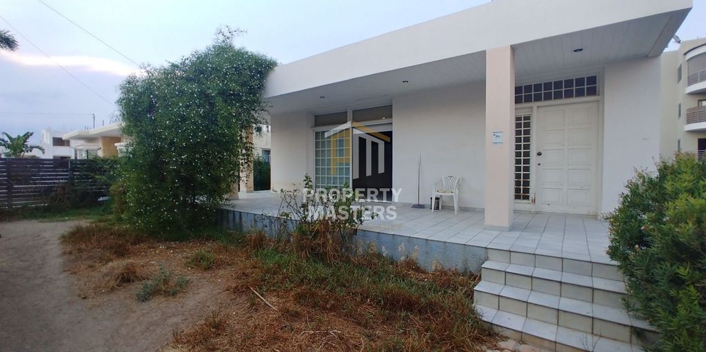 Property photo 1 of 30