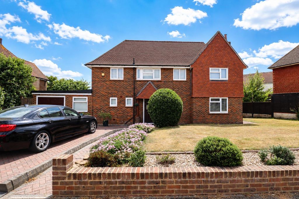 Property photo 1 of 22