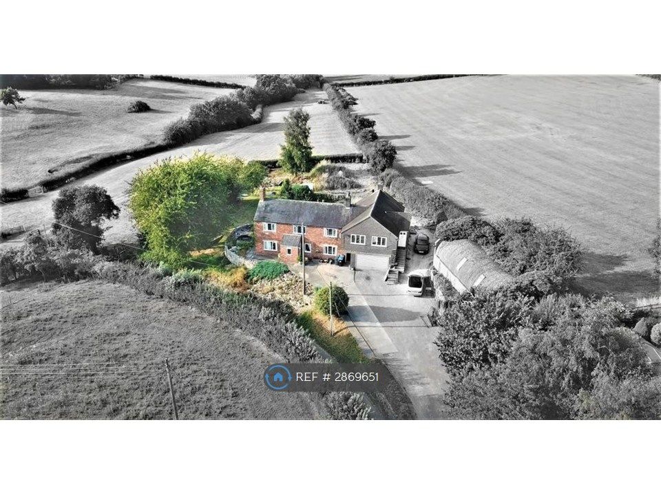 Property photo 2 of 21