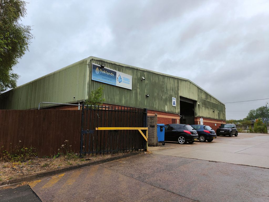 Property photo 1 of 1