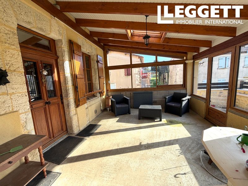 Property photo 3 of 10