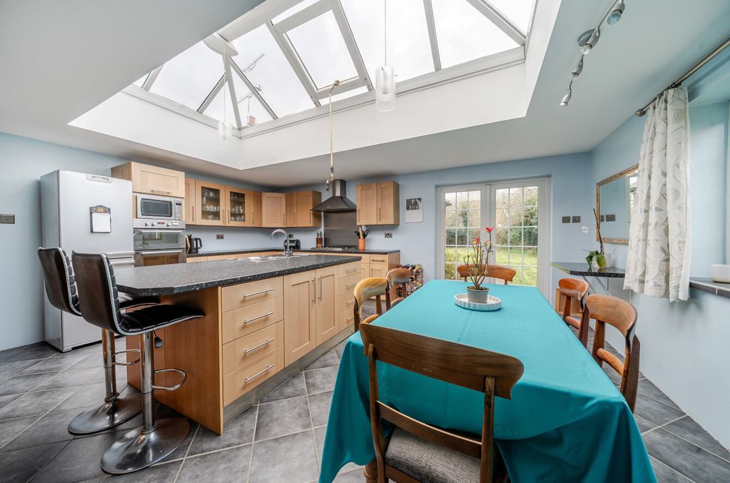Property photo 1 of 10 1429482-13-69B291...