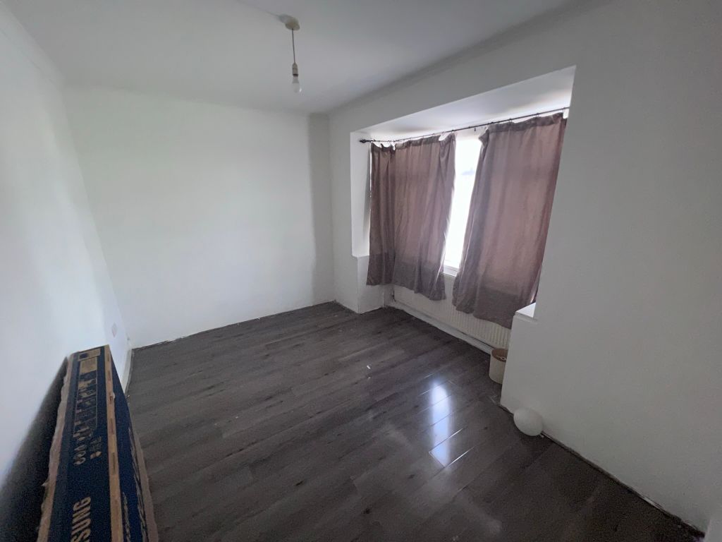 Additional image 5 of 3 bed flat for saleWillow Tree Lane, Hayes UB4